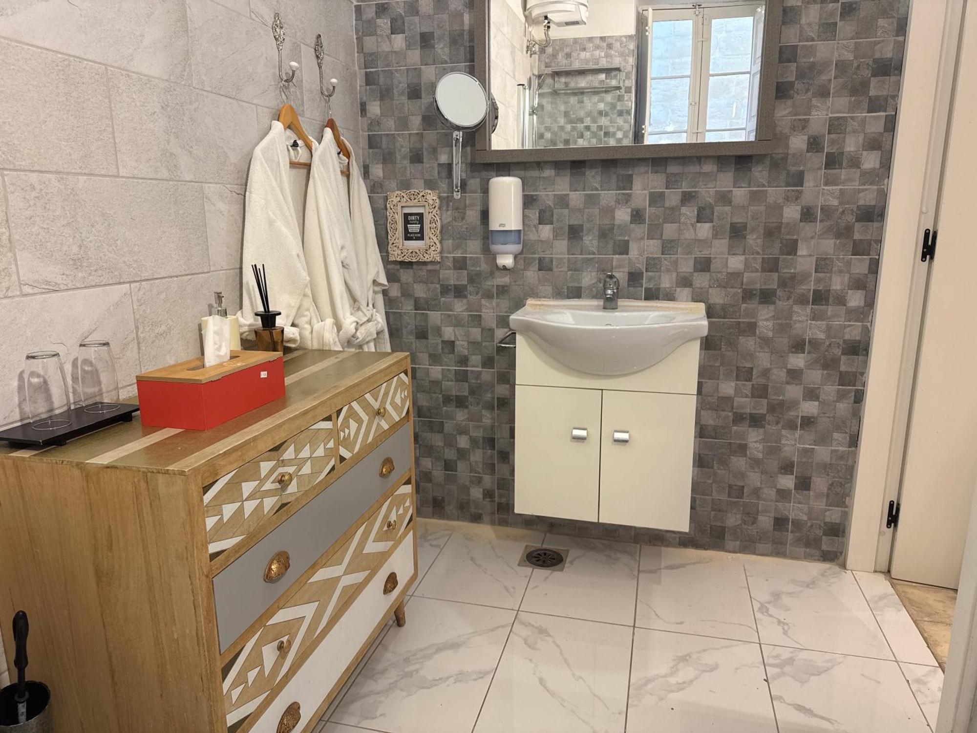 Ferienwohnung Bebirgu Palazzino Luxury 2 Jacuzzi To Share Exterior foto